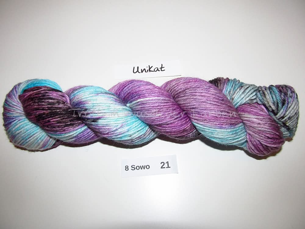 Handgefärbte Sockenwolle (8Sowo) 8-fach 100g (8Sowo21) "Unikat"