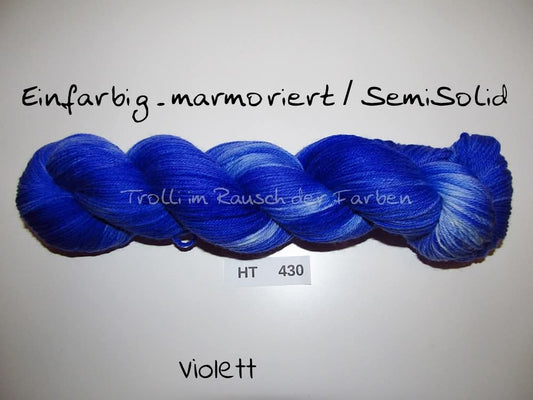 High Twist (4HT), handgefärbte Sockenwolle 4-fach 100g (HT430) "Einfarbig marmoriert - Violett"